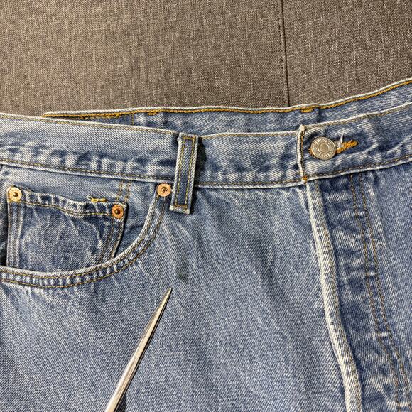 Vintage Levi 501 Jean Men 40x29 Blue 100% Cotton 1994-2005 - Picture 9 of 9